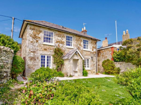 3 Bed in Niton Undercliff IC125